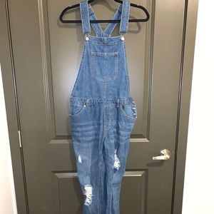 Ripped skinny Jean overalls